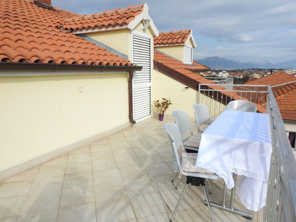 Marini Apartmani Traù Esterno foto